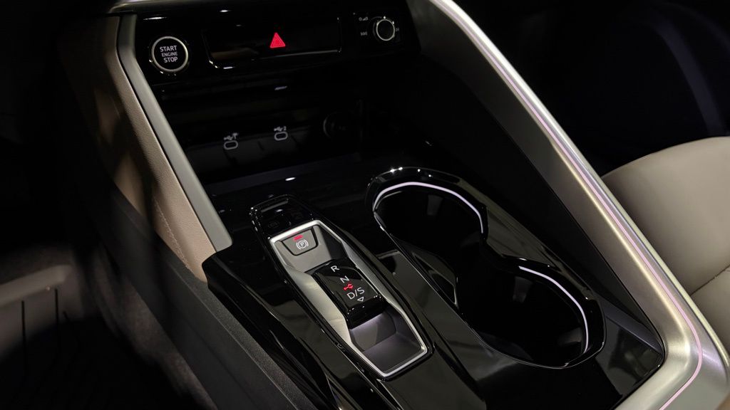 Thumbnail: 2026 Audi Q5 - 17