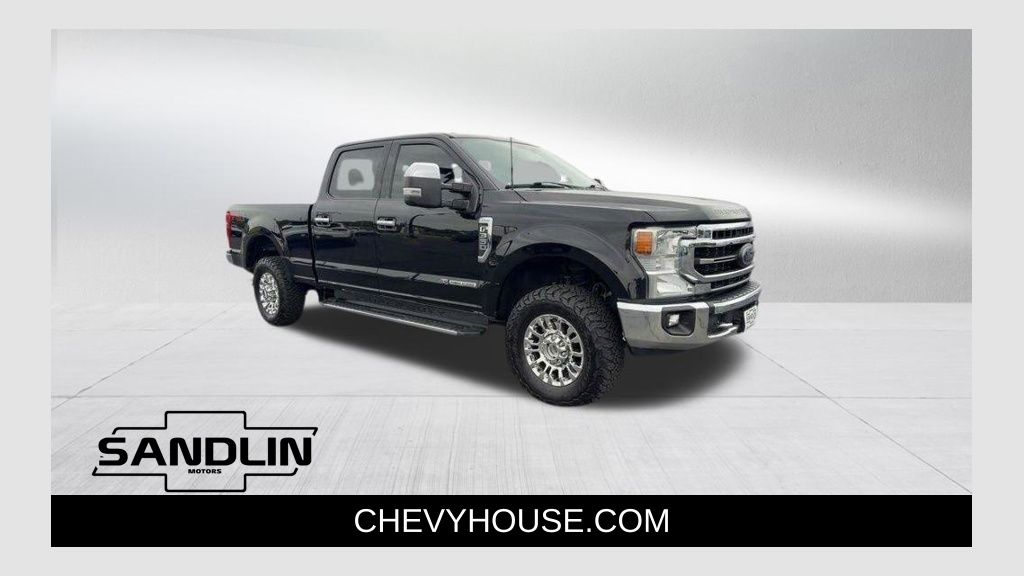 2022 Ford F-350 Super Duty Lariat Crew Cab 4WD