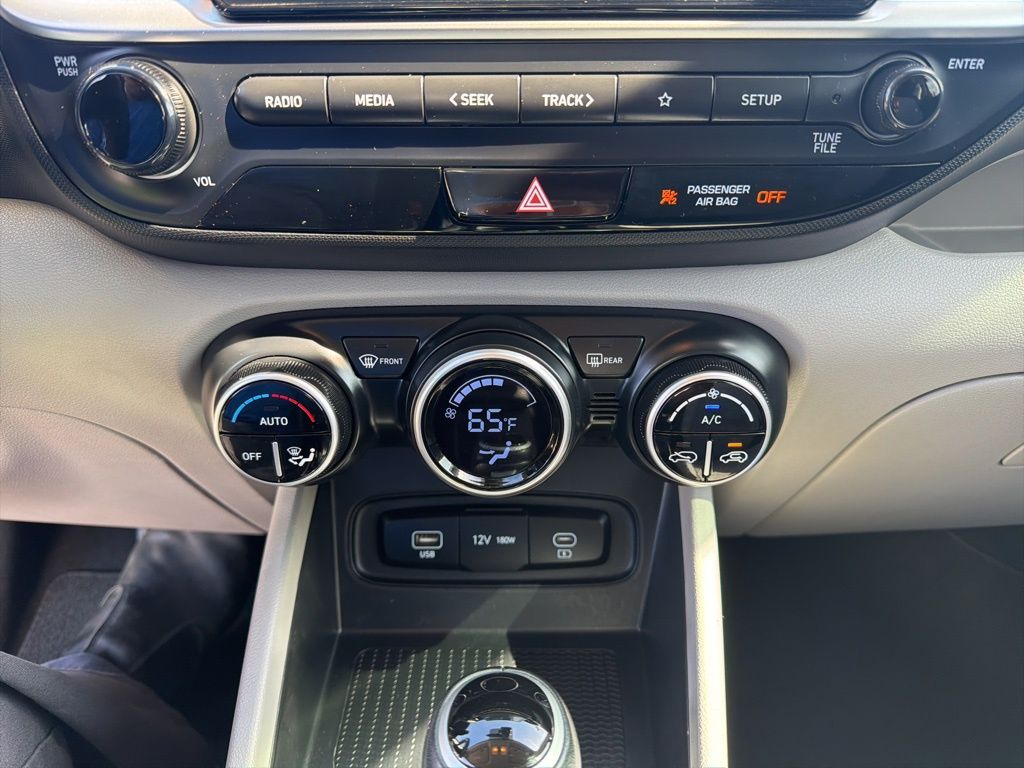 2023 Hyundai Venue SEL