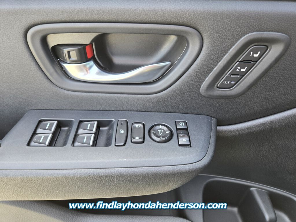 2025 Honda Pilot Black Edition photo