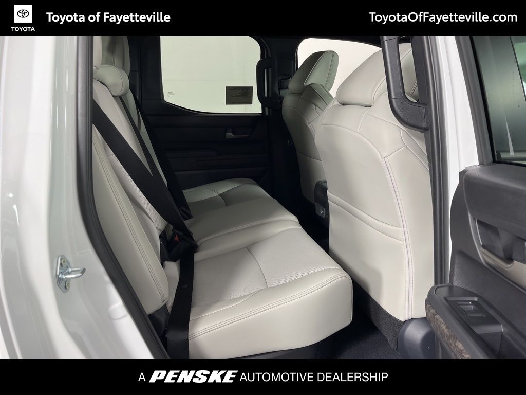 2025 Toyota Tacoma Limited 9