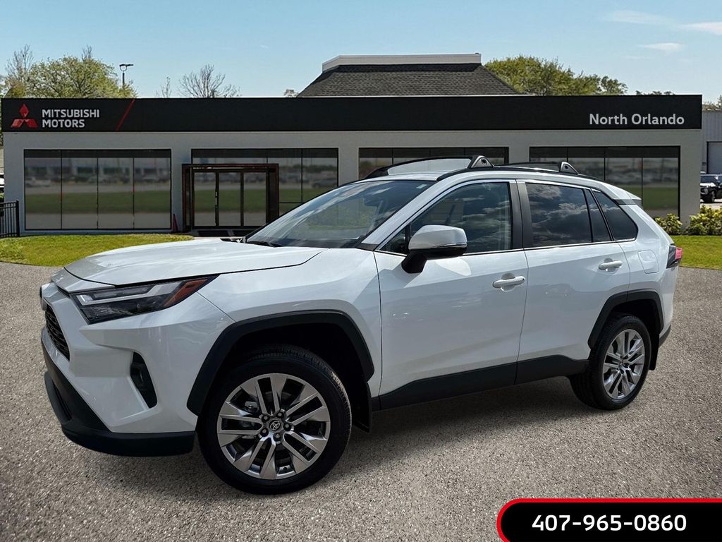 2025 Toyota RAV4 XLE Premium