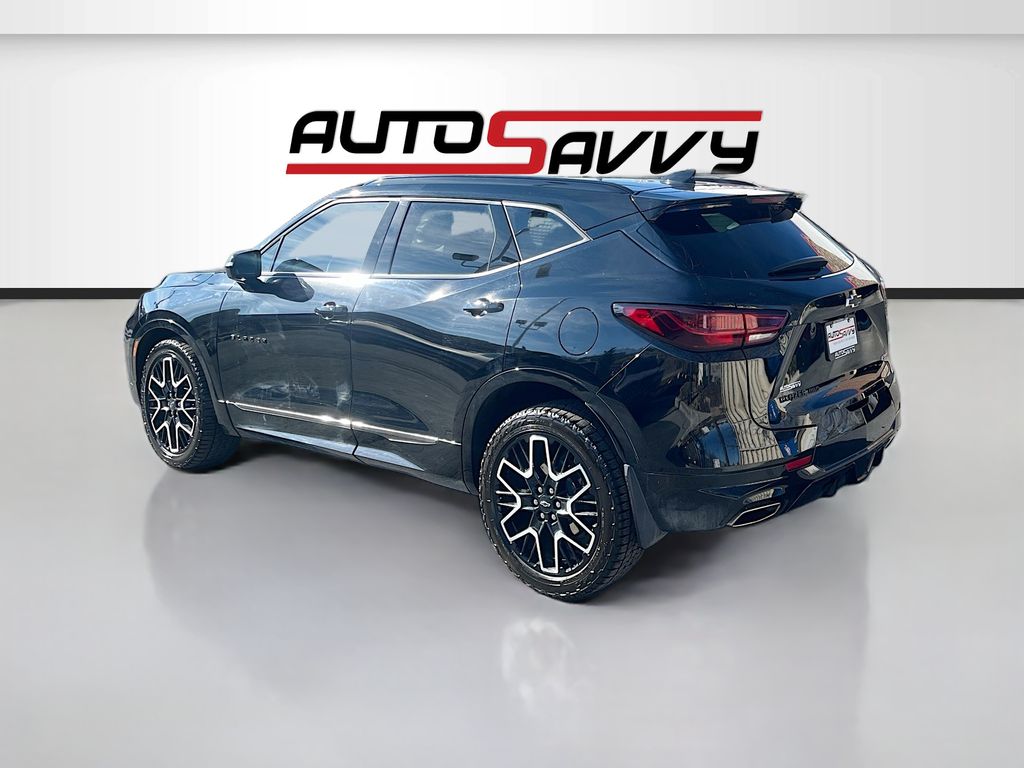 Used 2023 Black Chevrolet RS image 5