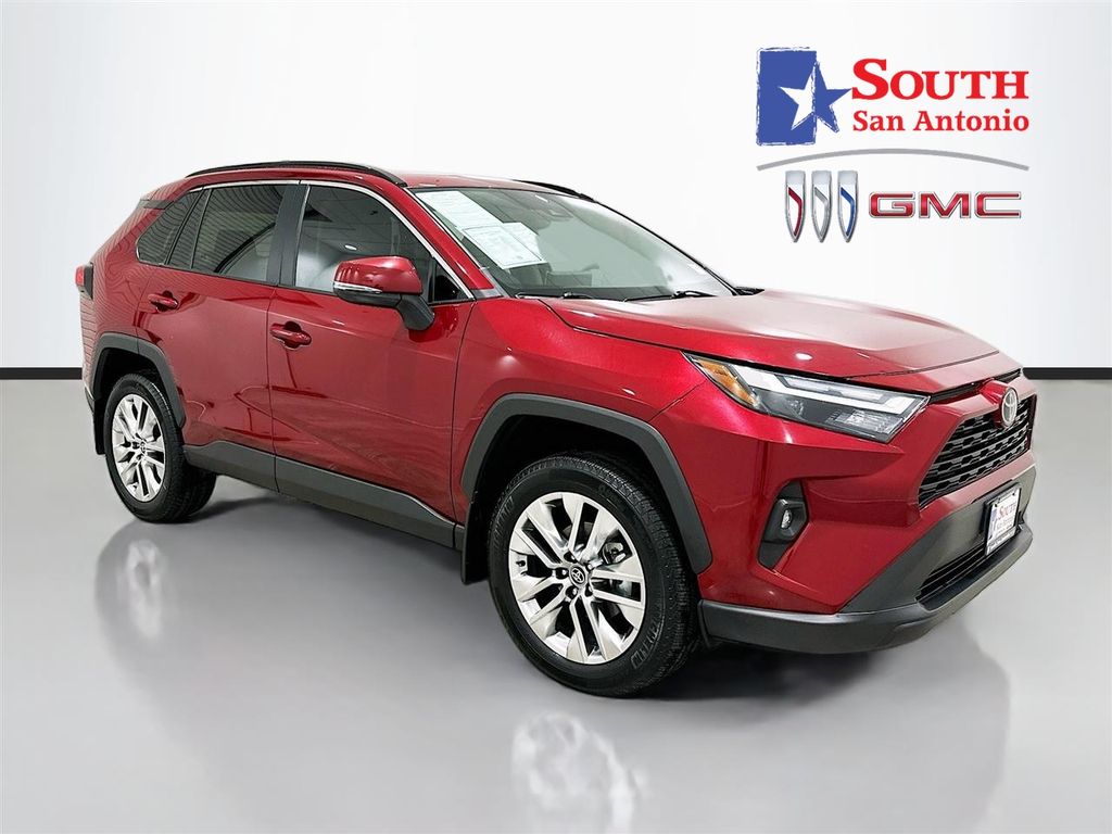 2024 Toyota RAV4 XLE Premium AWD