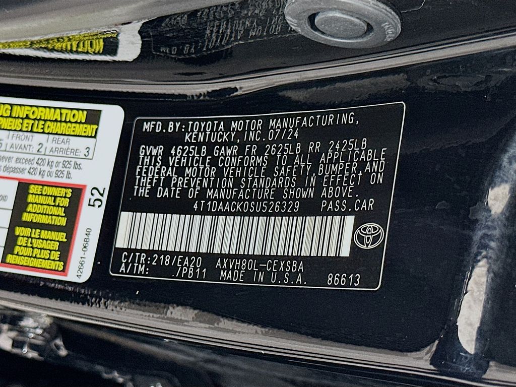 Thumbnail: 2025 Toyota Camry - 32