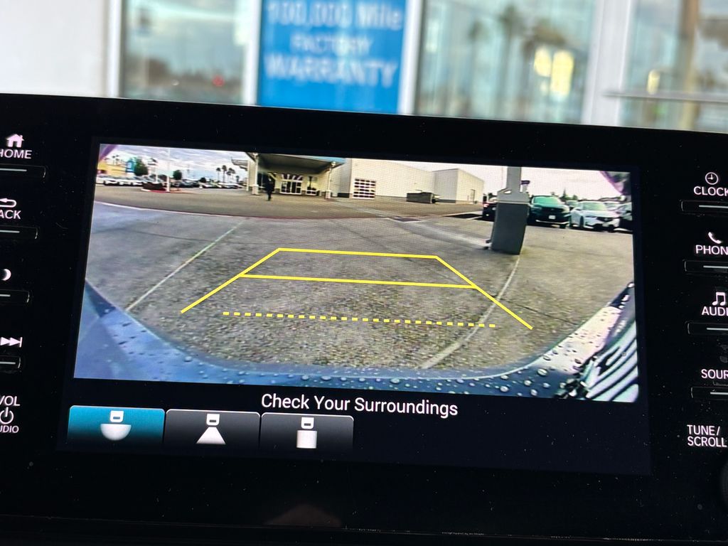 Thumbnail: 2022 Honda Accord - 31