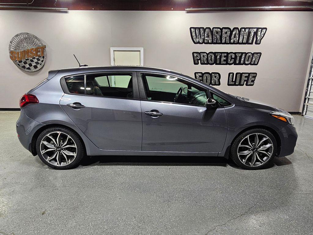 Used 2018 Gray Kia SX image 8