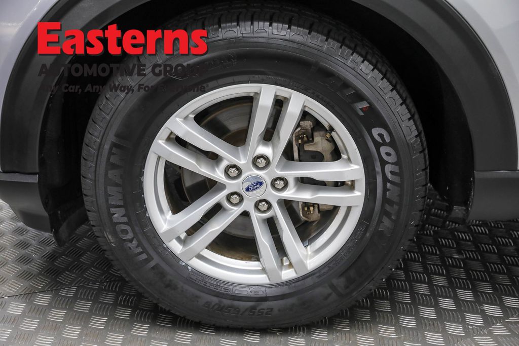 Used 2023 Silver Ford XLT image 33