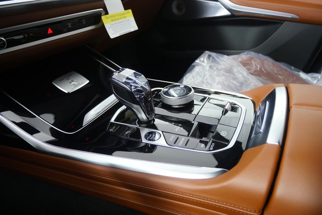 2026 BMW X7 Alpina XB7 29
