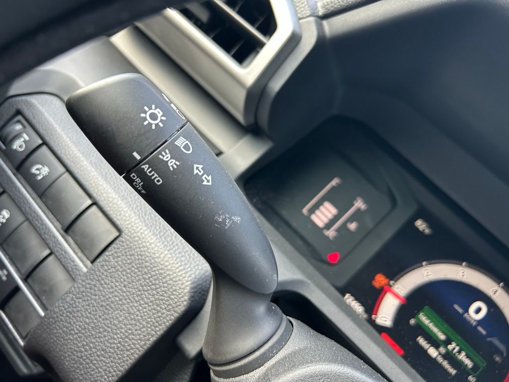 2024 Toyota Tacoma SR 29