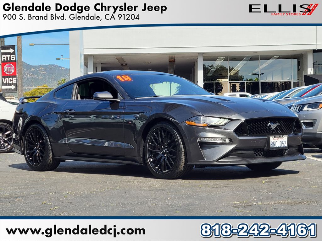 2019 Ford Mustang GT Premium Coupe RWD