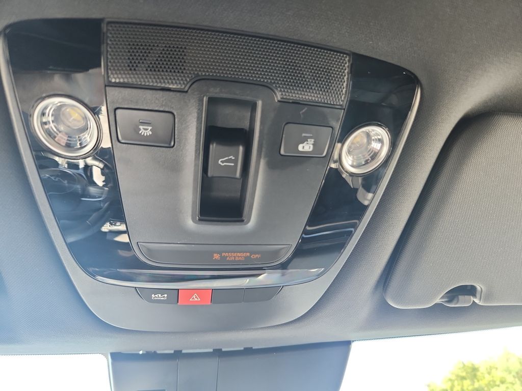 2024 Kia Sportage X-Line White at South Hills Kia