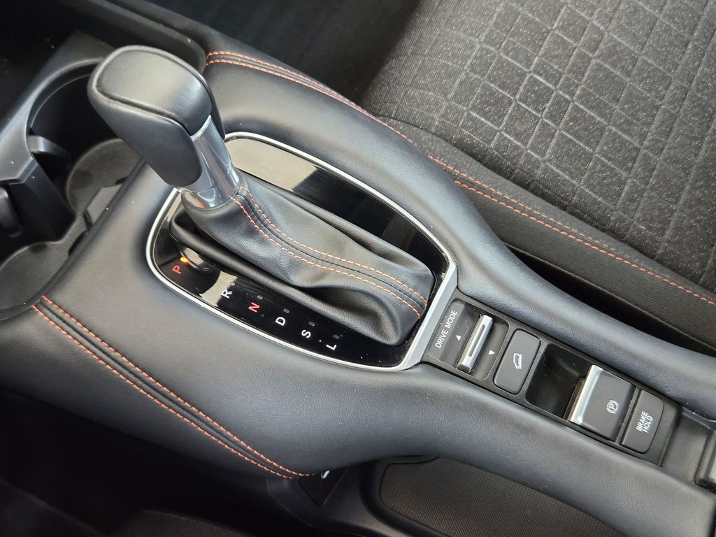 Used 2025 Honda HR-V SUV