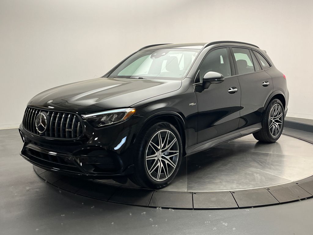 2025 Mercedes-Benz GLC 43 AMG 3