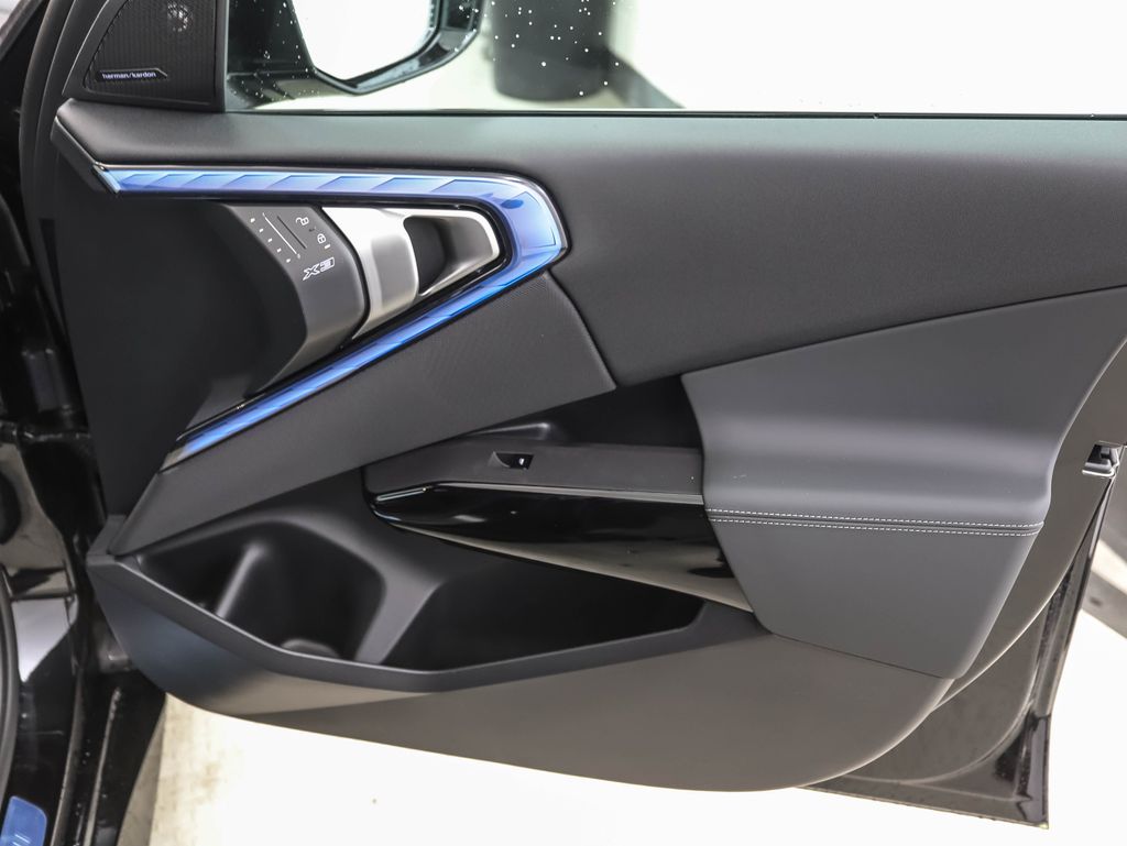 Thumbnail: 2026 BMW X3 - 27