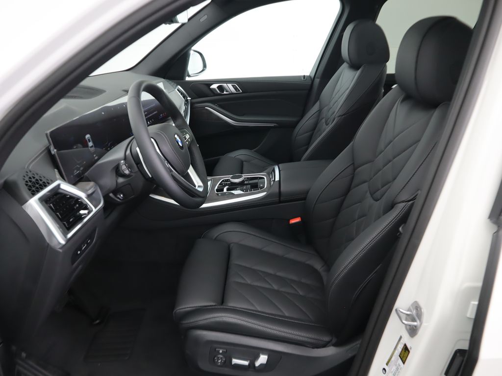 Thumbnail: 2025 BMW X5 - 20
