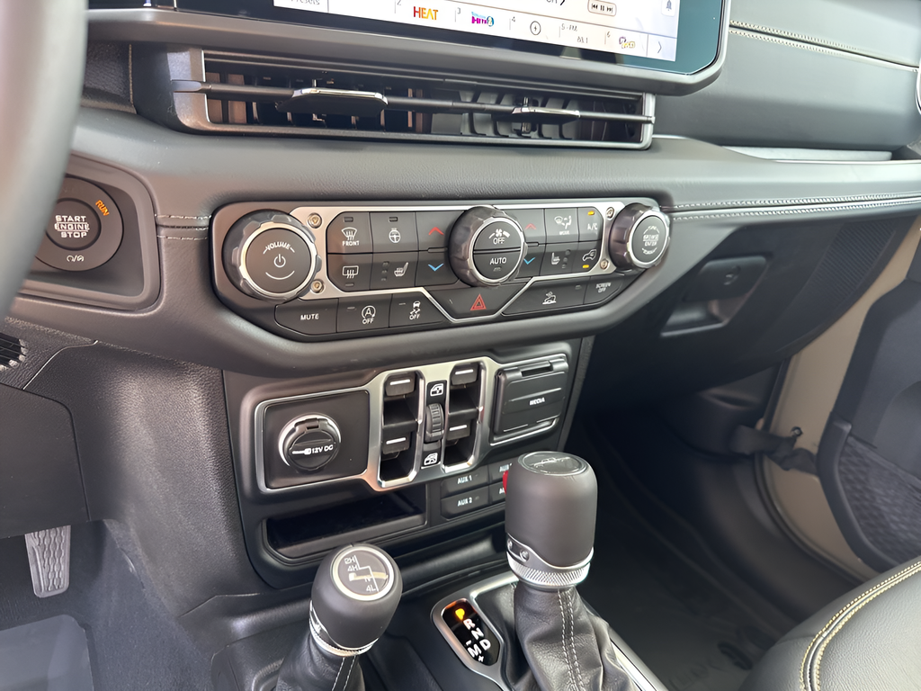 New Car 2025 Jeep Gladiator  For Sale Under $50,000 In Austin, Texas