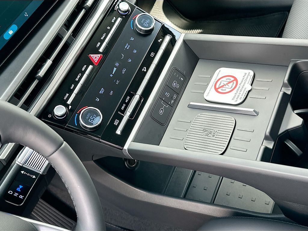 2025 Hyundai Santa Fe SEL 14