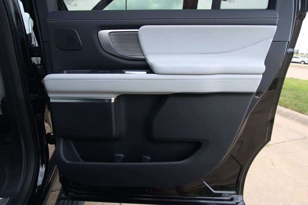New 2027 Ford Expedition Max SUV