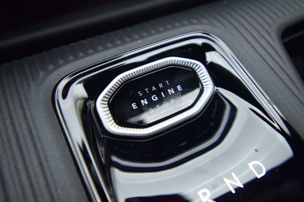 new 2026 Jeep Cherokee car, priced at $42,713