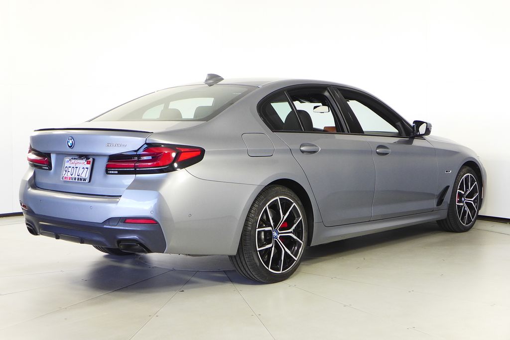 Thumbnail: 2023 BMW 5 Series - 7