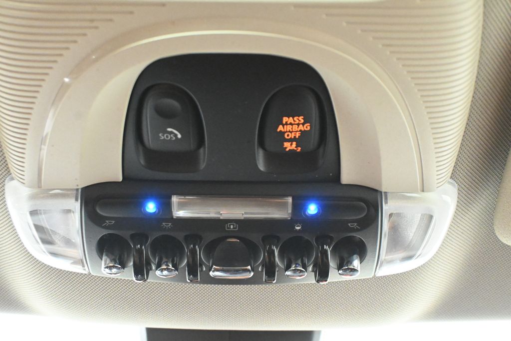 Thumbnail: 2023 MINI Cooper Countryman - 25