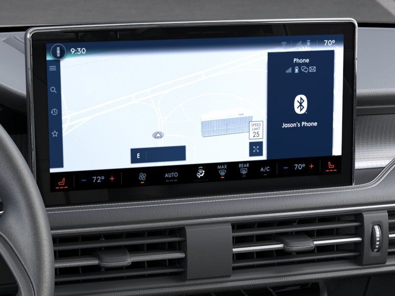 New 2025 White Lincoln Premiere image 14