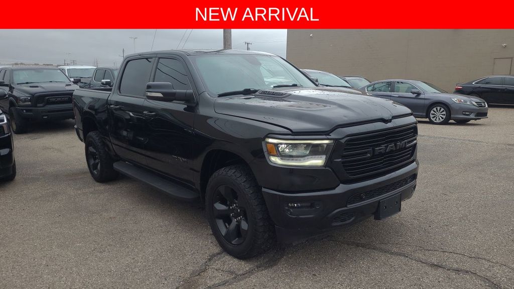 Diamond Black Crystal Pearlcoat 2019 RAM 1500 Rebel Crew Cab 4WD Pickup Truck Four-Wheel Drive 8-Speed Automatic