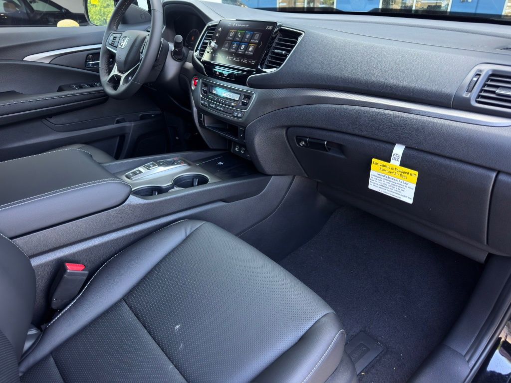 2026 Honda Ridgeline RTL Black at Classic Honda Galveston