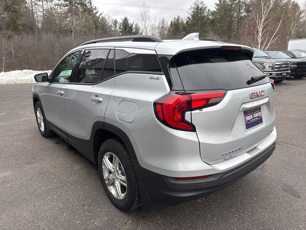 View vehicle photo 6