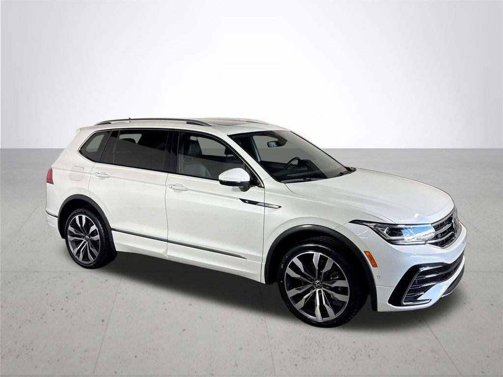 2022 Volkswagen Tiguan SEL Premium R-Line photo 4