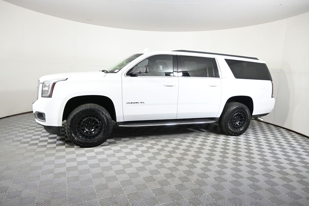 Used 2018 GMC Yukon XL SLT Standard Edition with VIN 1GKS2JKCXJR403176 for sale in Forest Lake, Minnesota