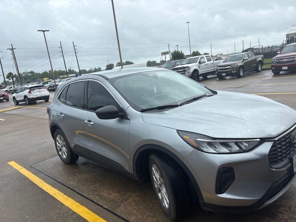 Iconic Silver Metallic 2024 Ford Escape SUV / Crossover Front-Wheel Drive 8-Speed Automatic