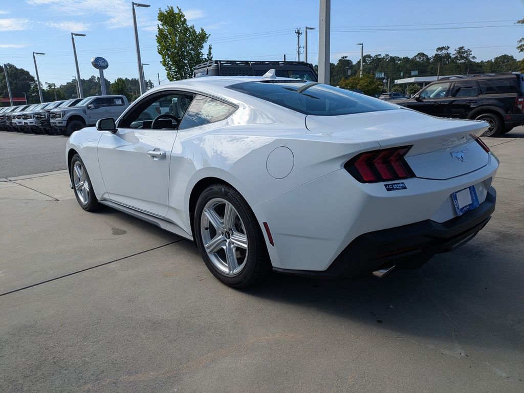 2026 Ford Mustang EcoBoost Fastback