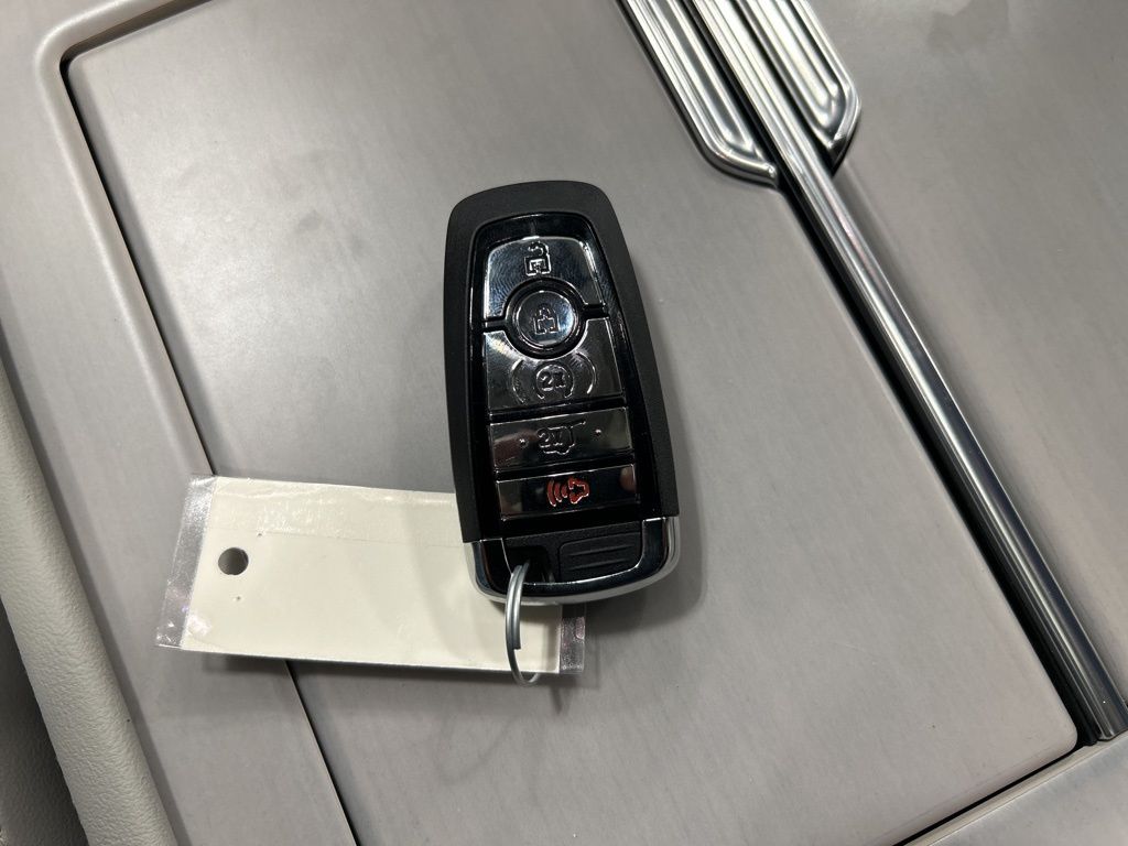 new 2026 Lincoln Navigator L car, priced at $109,365