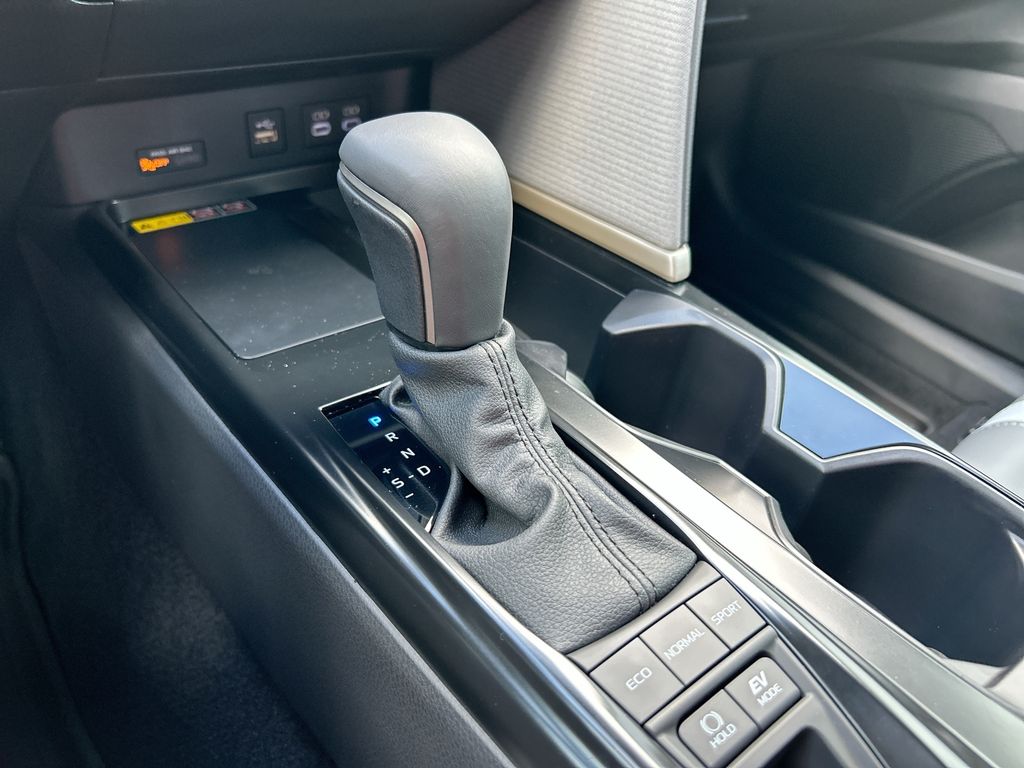 Thumbnail: 2026 Toyota Camry - 27