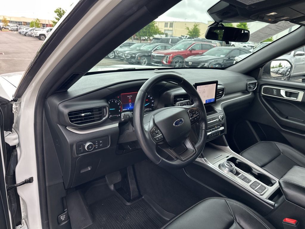 Used Car 2020 Ford Explorer  Xlt For Sale Under $20,000 In Austin, Texas