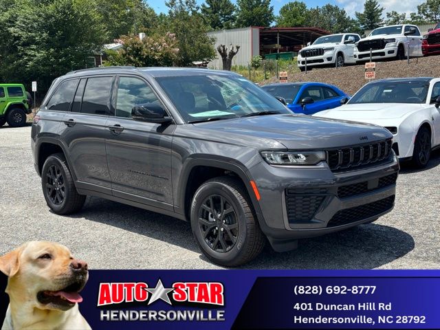 2026 Jeep Grand Cherokee Altitude