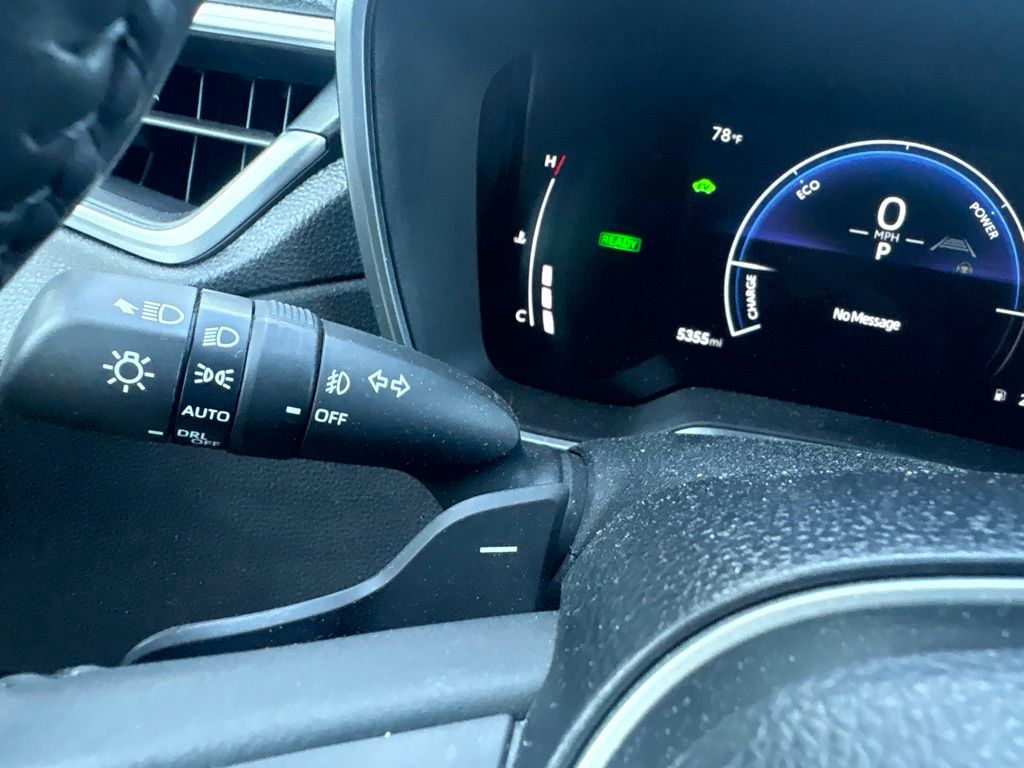 Used 2025 Silver Toyota Hybrid XSE image 22