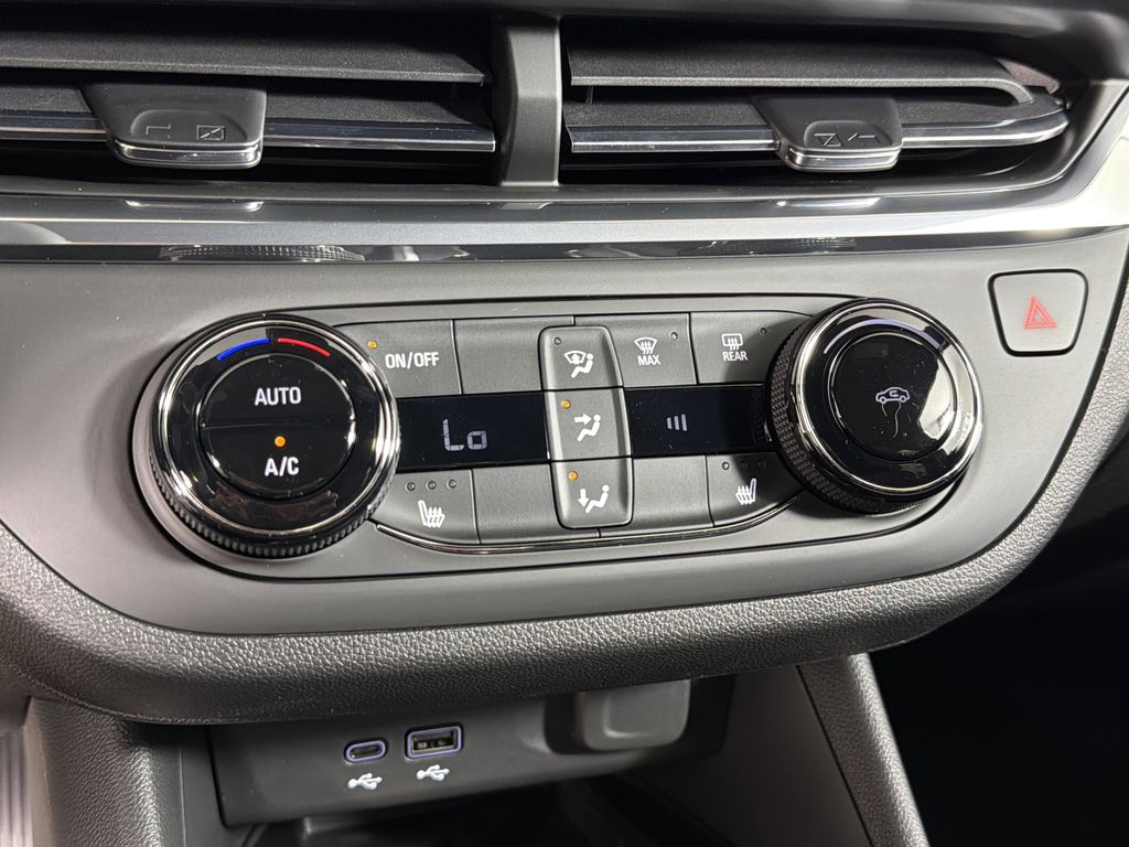 new 2026 Buick Envista car, priced at $28,925