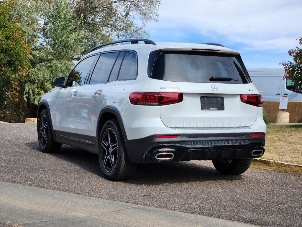 2021 Mercedes-Benz GLB GLB 250 7