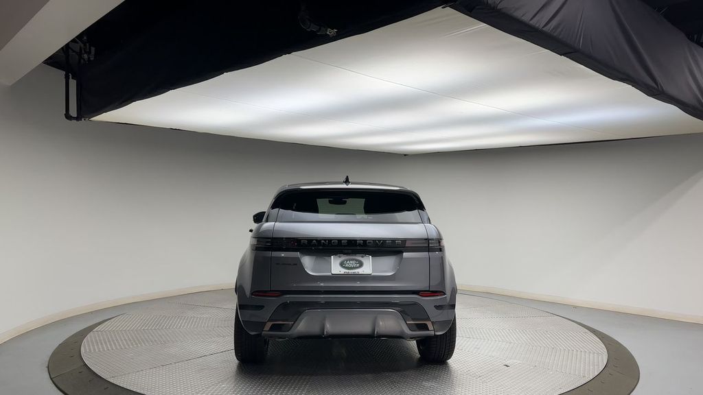 2025 Land Rover Range Rover Evoque Dynamic 7