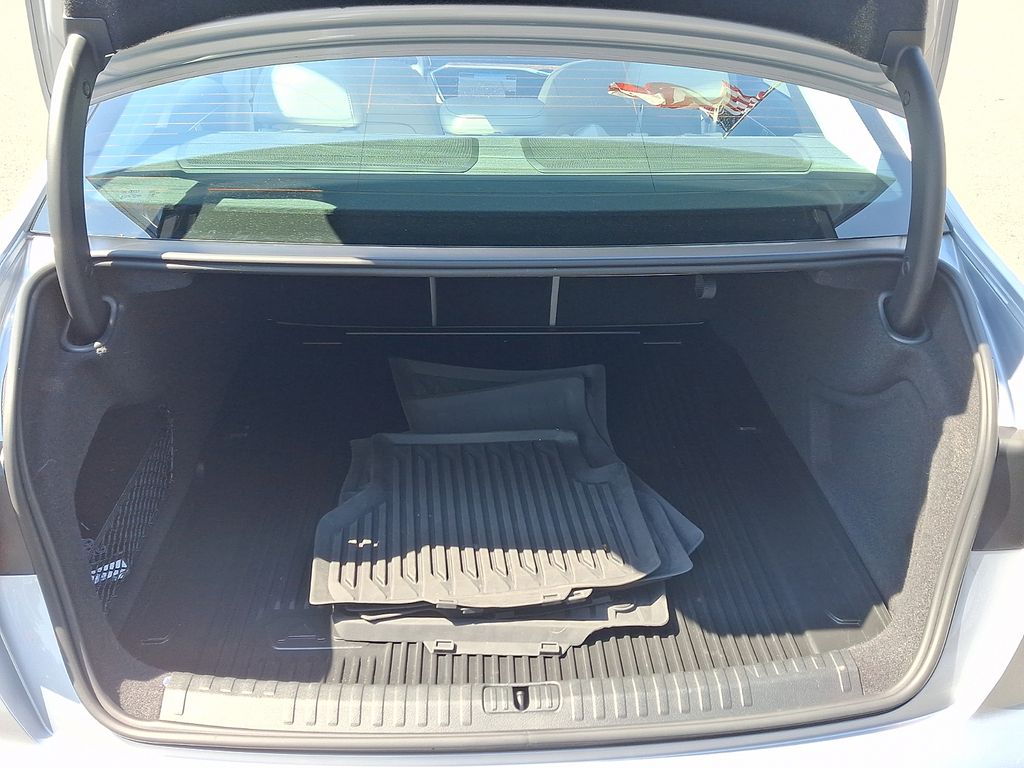 Thumbnail: 2023 Audi A6 - 28