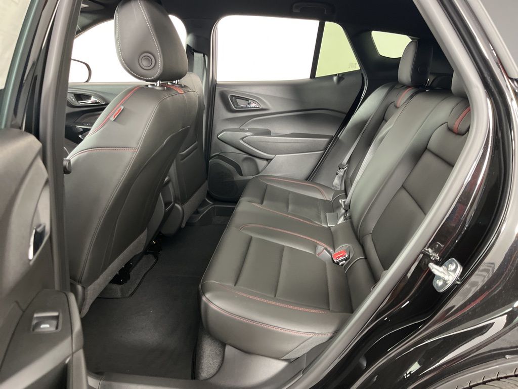 Thumbnail: 2025 Chevrolet Trax - 20