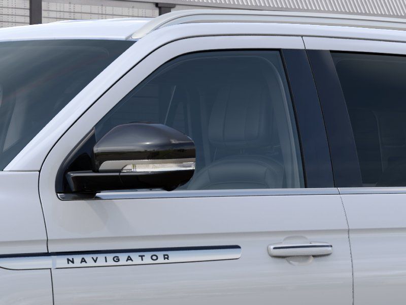 Thumbnail: 2027 Lincoln Navigator - 20