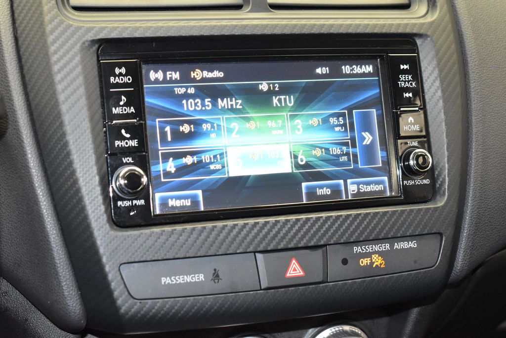 2024 Mitsubishi Outlander Sport ES 17