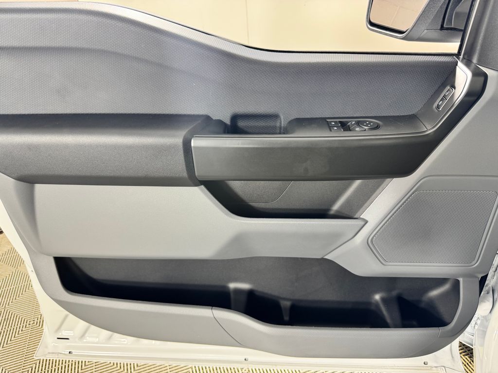 New 2026 White Ford XL image 17
