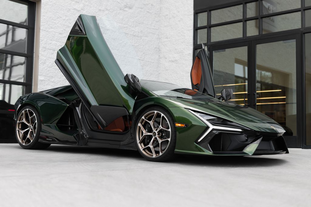  2026 Lamborghini Revuelto AWD   