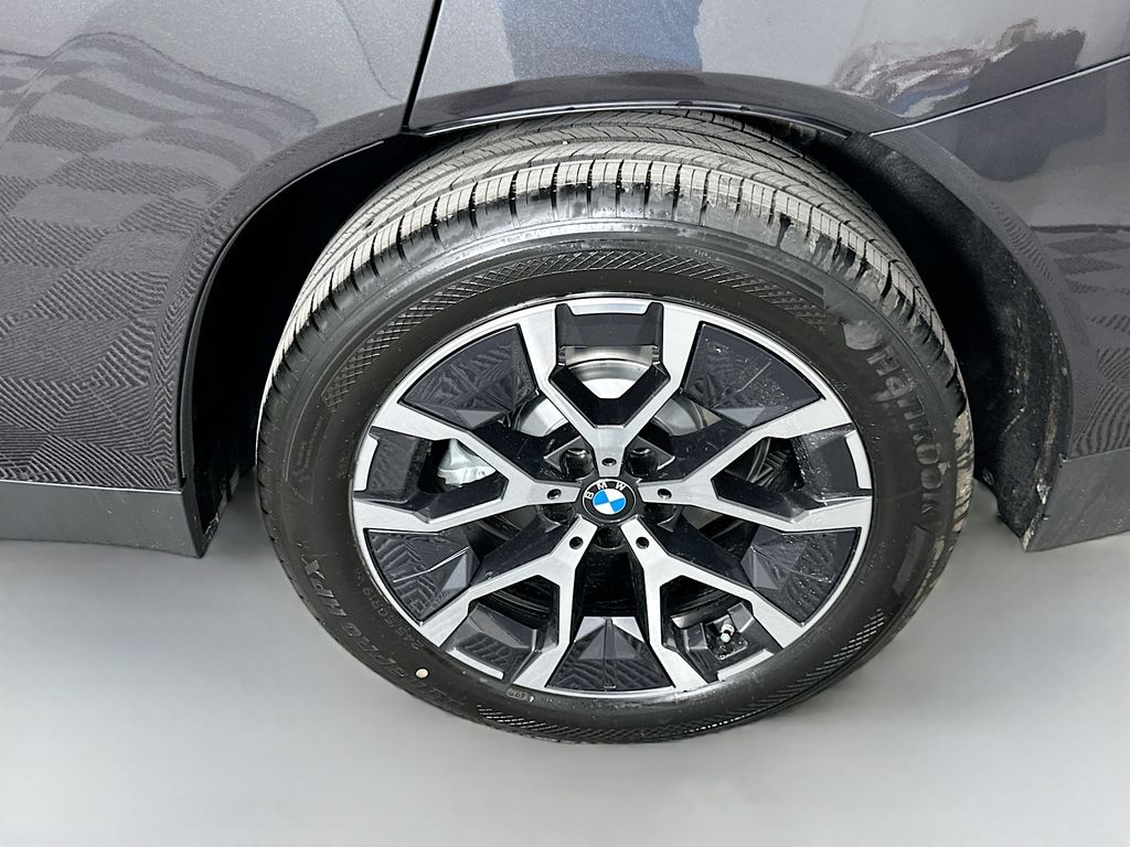 Thumbnail: 2026 BMW X3 - 23