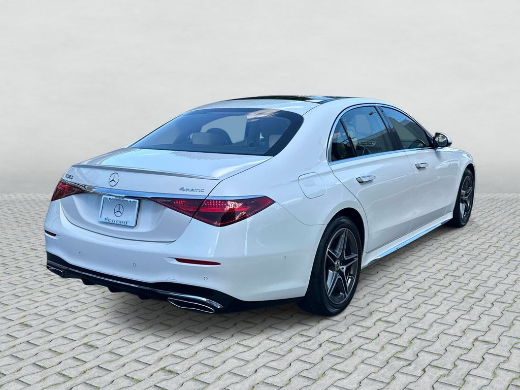 Thumbnail: 2024 Mercedes-Benz S-Class - 5